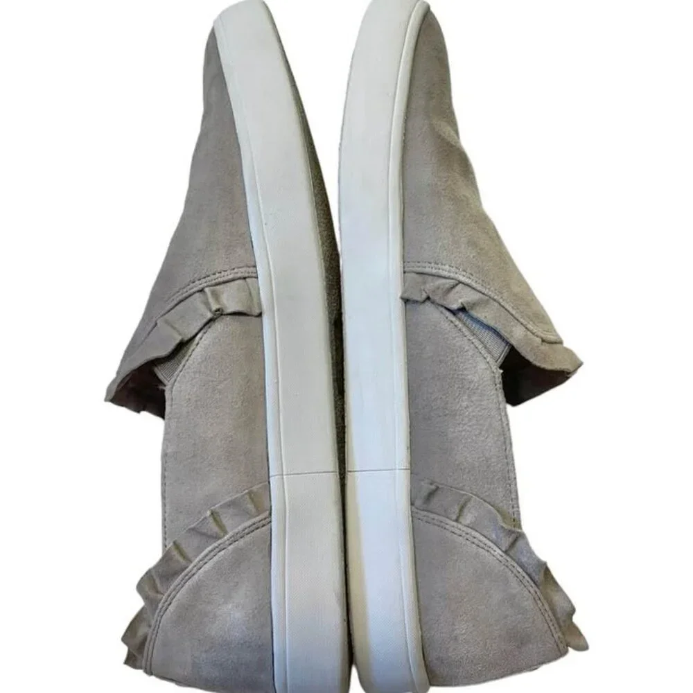 Kate Spade Suede Scalloped Detail Slip On Sneakers Shoes Women’s size 9.5